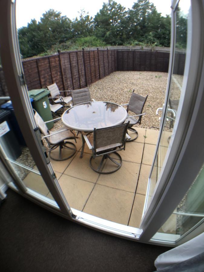 Very Large House, 6 Beds, 4 Bedrooms, 3 Bathrooms, 5 Smart Tv'S & Van Parking 波士顿 外观 照片